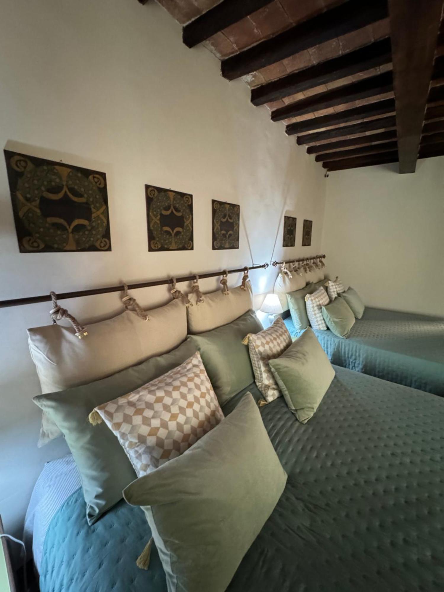 فندق Sforza House أكوابيندينتي المظهر الخارجي الصورة