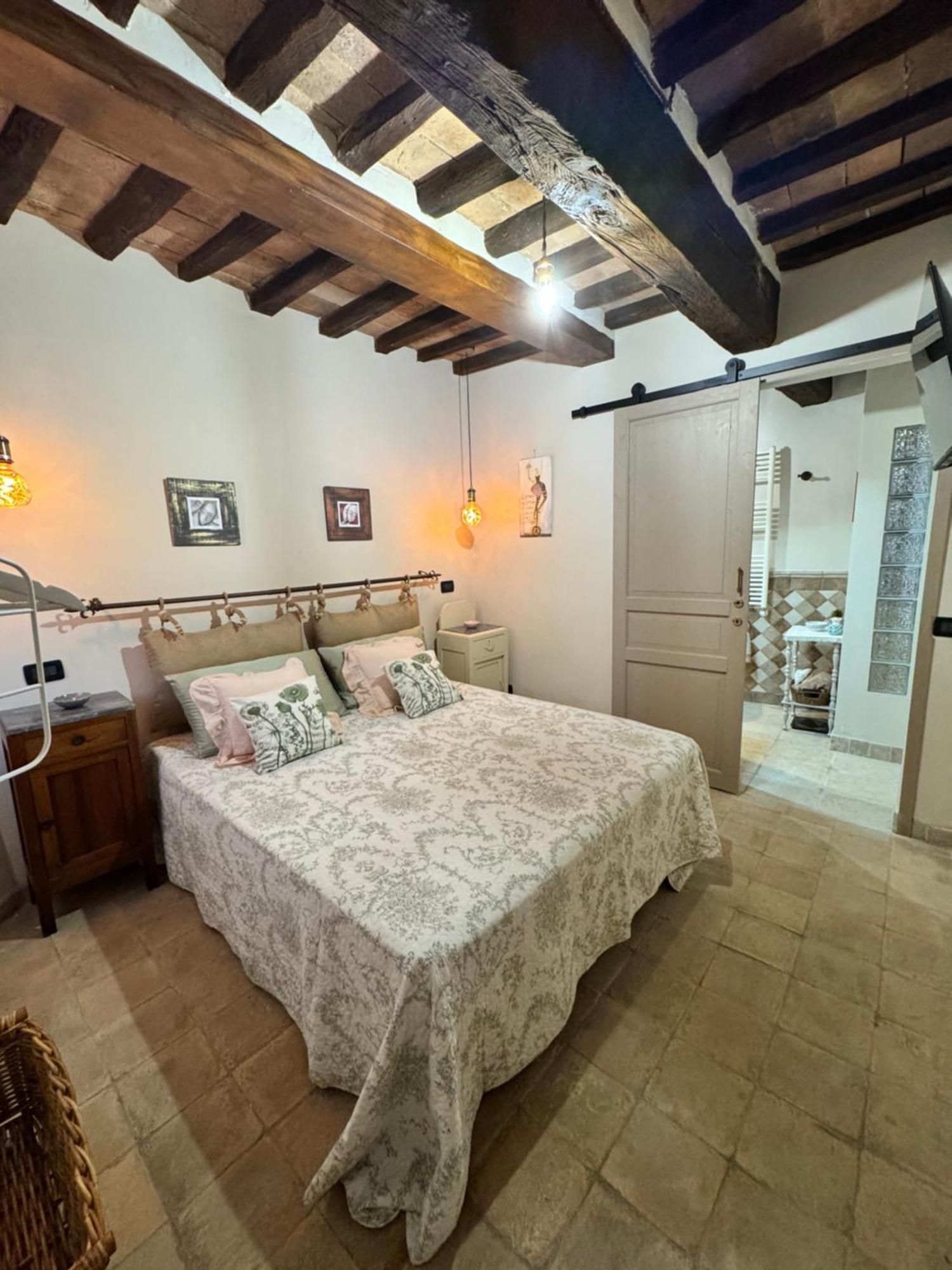 فندق Sforza House أكوابيندينتي المظهر الخارجي الصورة